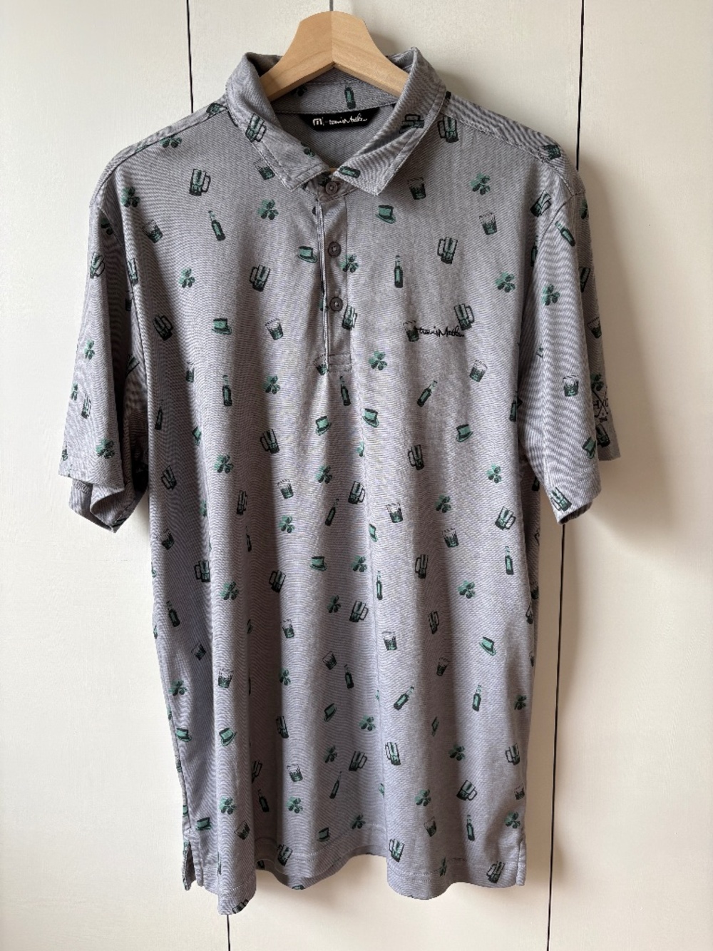 Travis Mathew Men's Treasure Hunt Golf Polo Size L St. Patrick's Day